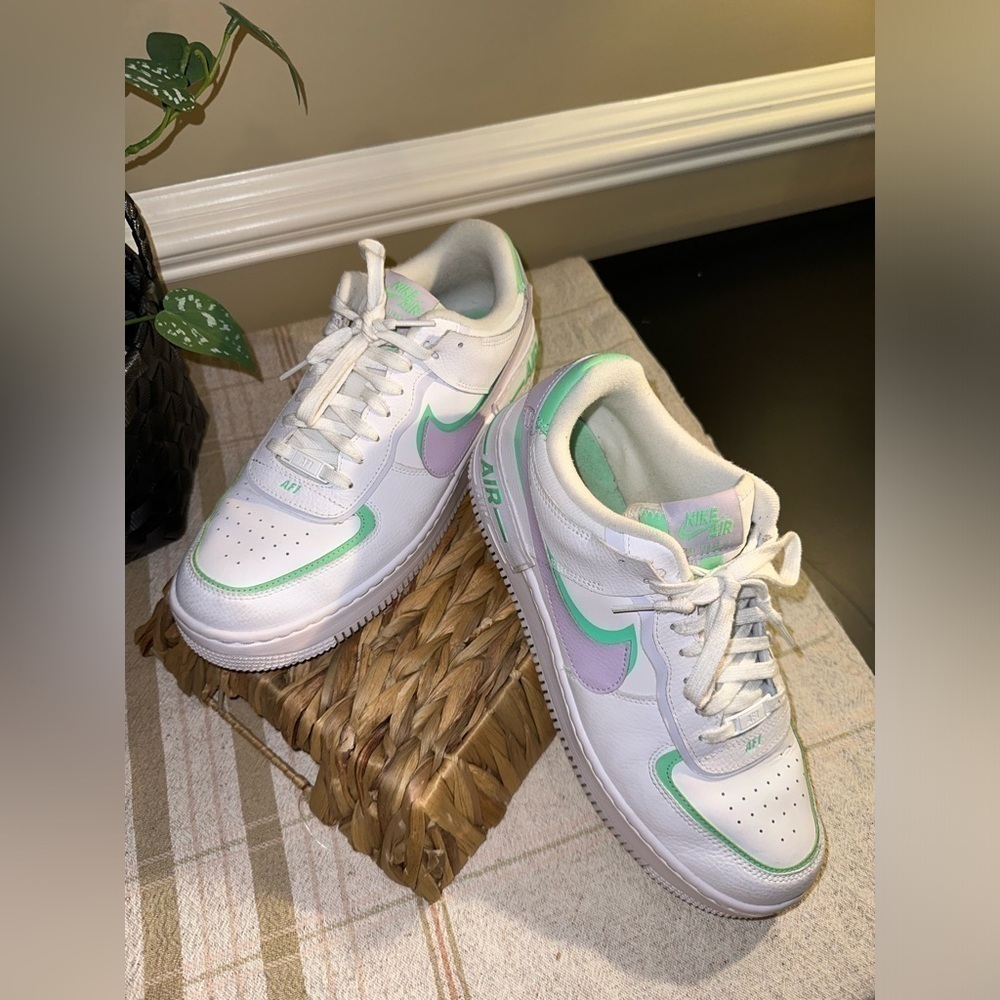 Nike Women's Air Force 1 Shadow 'Infinite Lilac' - Size 12 - Picture 4 of 16